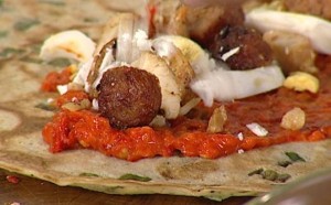 PUNJENE SLANE PALAČINKE: Pripremite grilane suđukice, grilanu piletinu, kuhana jaja i...