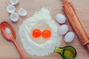 MALE KUHARSKE TAJNE (3): Kada koristiti oštro, kada glatko brašno? Što tijestu daje rahlost? Treba l...
