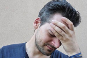 SVE ŠTO NISTE ZNALI O MIGRENI: Šta je izaziva, koji su simptomi, kako djelovati preventivno...