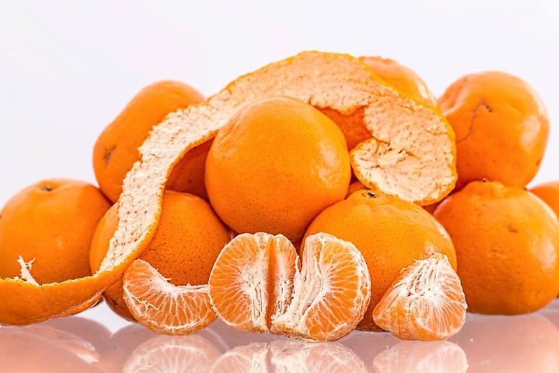 JEDITE MANDARINE: Da li ste znali da ovo voće ima dvostruko više vitamina C od naranče?!