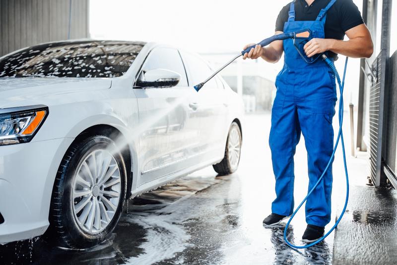 PRANJE AUTOMOBILA: Znate li da su jeftiniji programi pranja ponekad bolji od skupih?